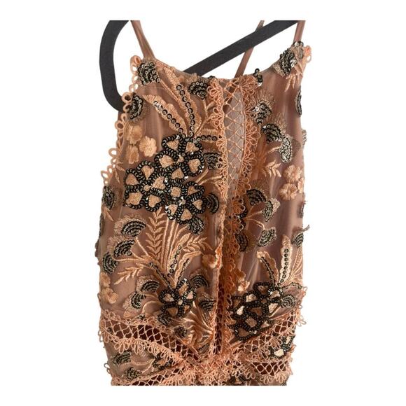 X by NBD Felicity Sequins Embroidered Midi Dress Blush Pink Party Formal Sz L - Picture 14 of 16